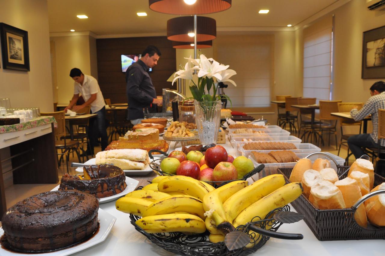 Hotel Valencia Dourados Zewnętrze zdjęcie