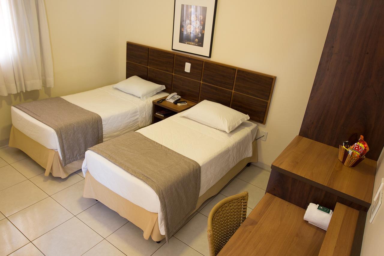 Hotel Valencia Dourados Zewnętrze zdjęcie