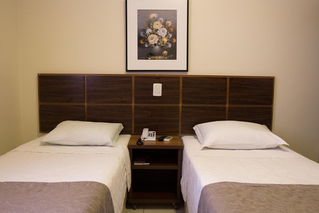 Hotel Valencia Dourados Zewnętrze zdjęcie